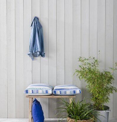 Bild av harmonisk inredning med blå och gröna toner