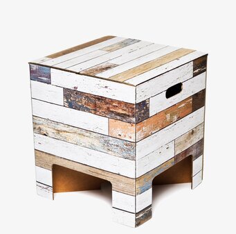 Bild på rustik pall med vintage design och funktionalitet
