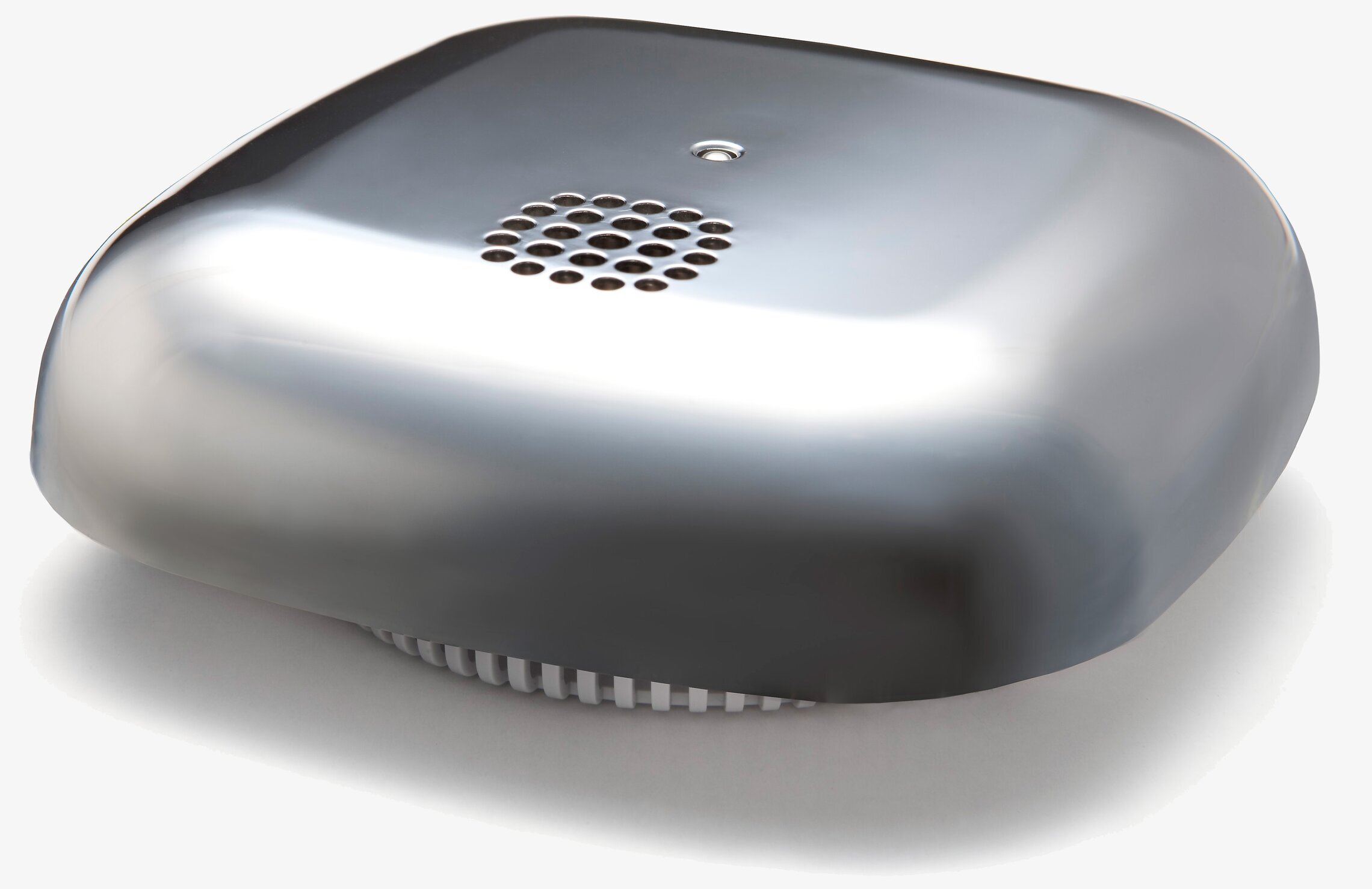 Bild av modern och stilren brandvarnare i kromfinish