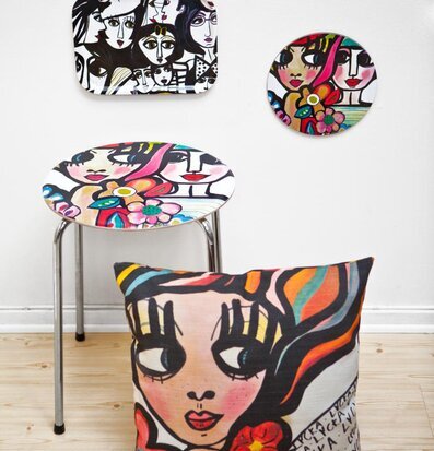 Bild av stilren och kreativ inredningskomposition