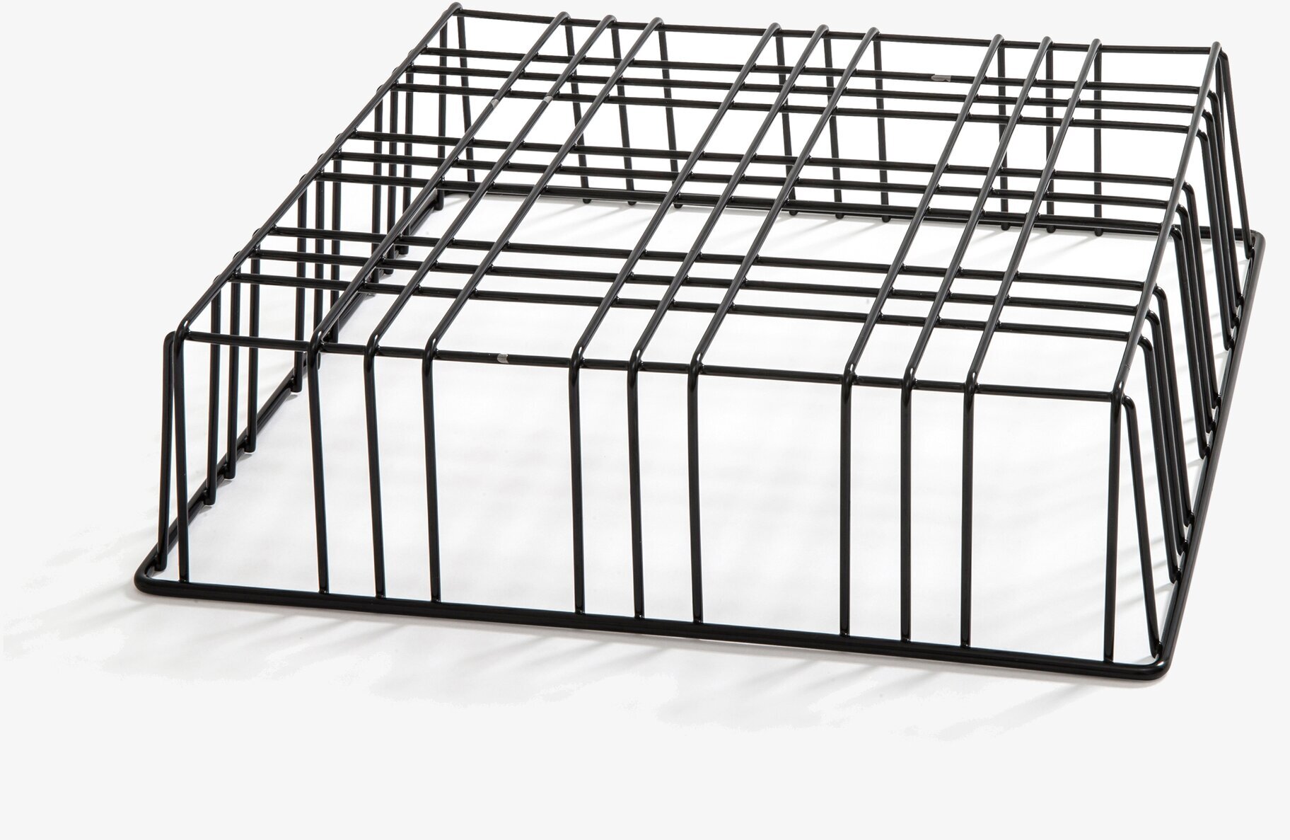 Bild av svart gallerkonstruktion med stilren design