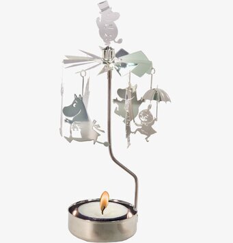 Bild av detaljrik dekoration med Muminfigurer