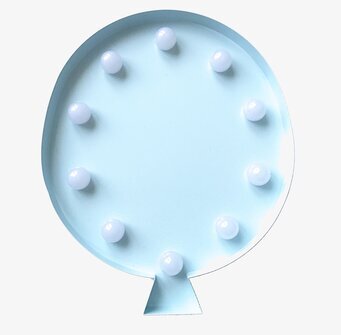 Bild av turkos ballonglampa med LED-ljusdetaljer