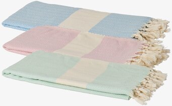 Bild av pastellfärgad handduk med fiskbensmönster