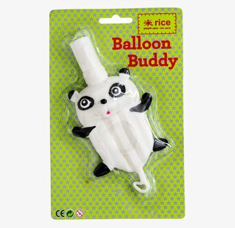 Bild av lekfull och färgglad förpackning med pandafigur