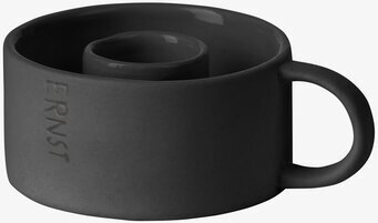 Foto av stilren ljusstake för kronljus i mörkgrå keramik