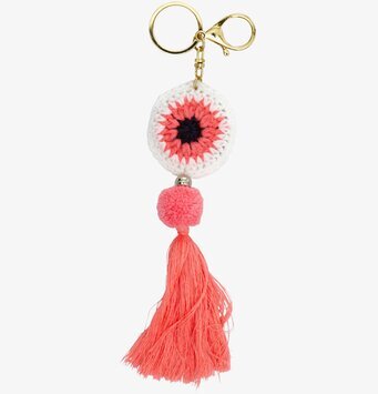 Bild av färgglad och stilfull nyckelring med tofsar