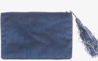 Bild av elegant marinblå väska med sofistikerad design