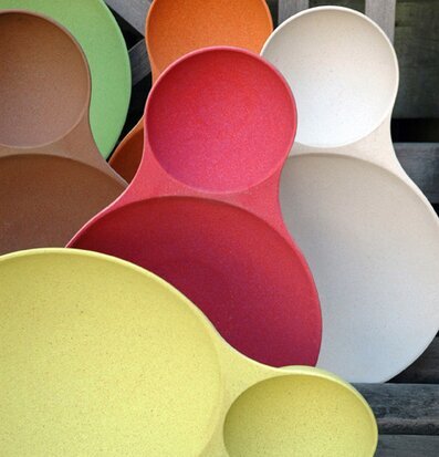 Serveringsskål dubbel från Zuperzozial i färgglada nyanser