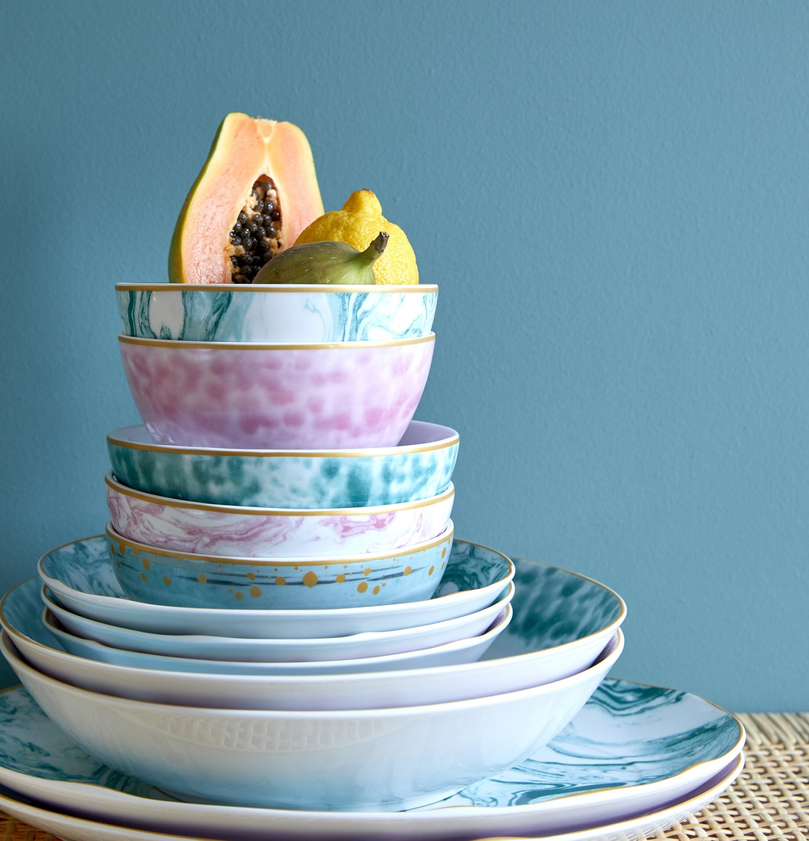 Pastaskål Marble Print - Bubblegum Pink från Rice i stapel