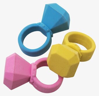Bild av färgglada suddgummin formade som diamantringar
