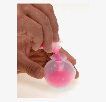 Bild av kreativ process: Skapa egen studsboll hemma