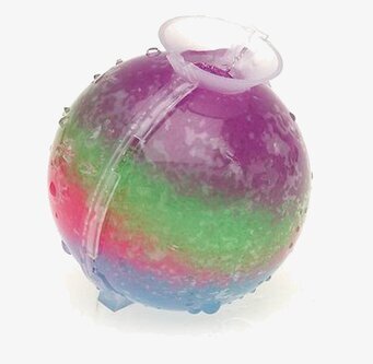 Bild av färgglad studsboll med skiftande färgmönster