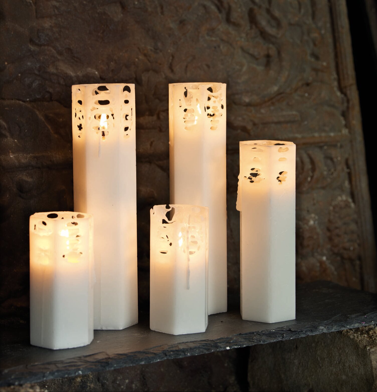 Spindelnätsljus 20 cm från Affari i rustik miljö