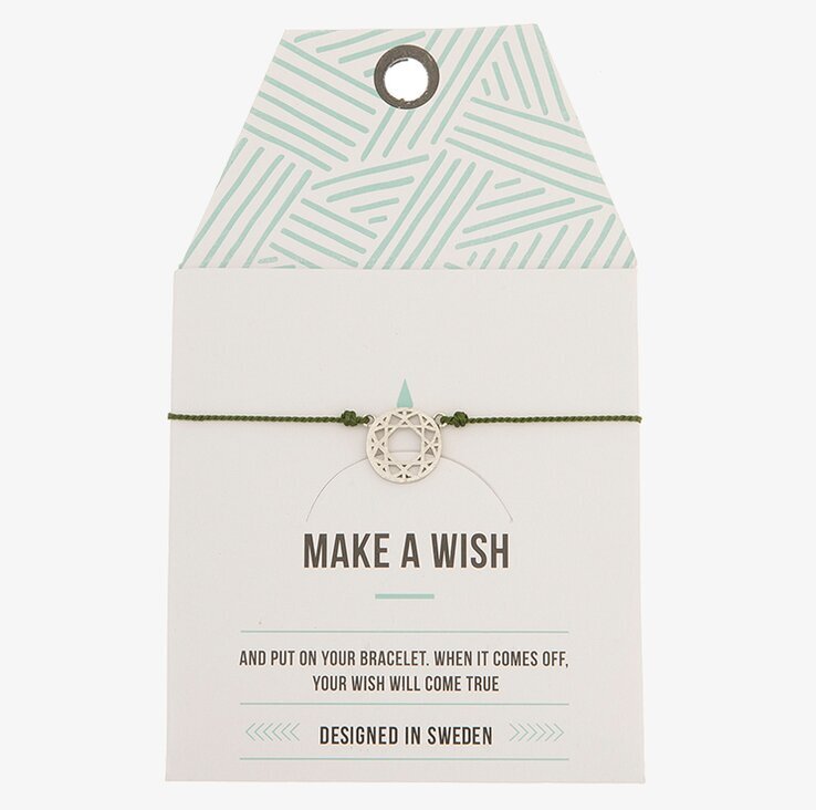 Bild av detaljrikt armband med drömfångardesign