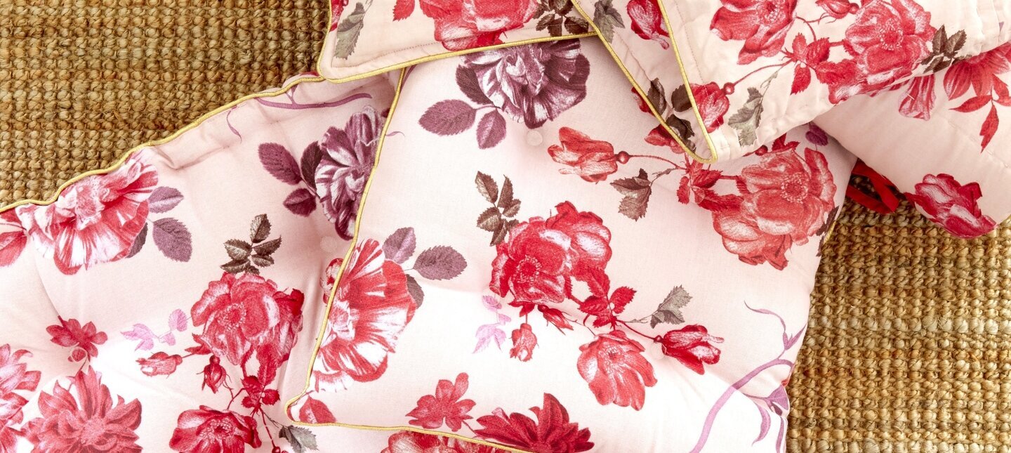 Golvkudde Rose Print Cotton Quilt Stolsdyna Kudde Möbler & Dynor Rice Kuddar Innerkuddar Kuddfodral Täcken, filtar,