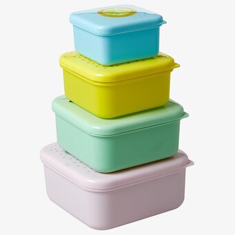 Bild av färgglada och praktiska matlådor i fyrpack