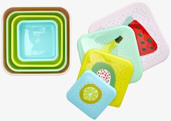 Bild av färgglada och lekfulla matlådor i olika färger