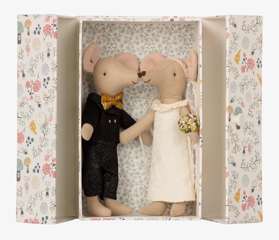 Wedding Mice Couple In Box från Maileg i bröllopskläder