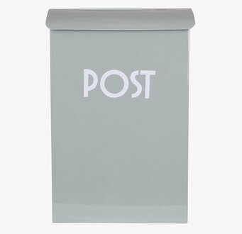 Bild av grön postlåda med stilren och praktisk design