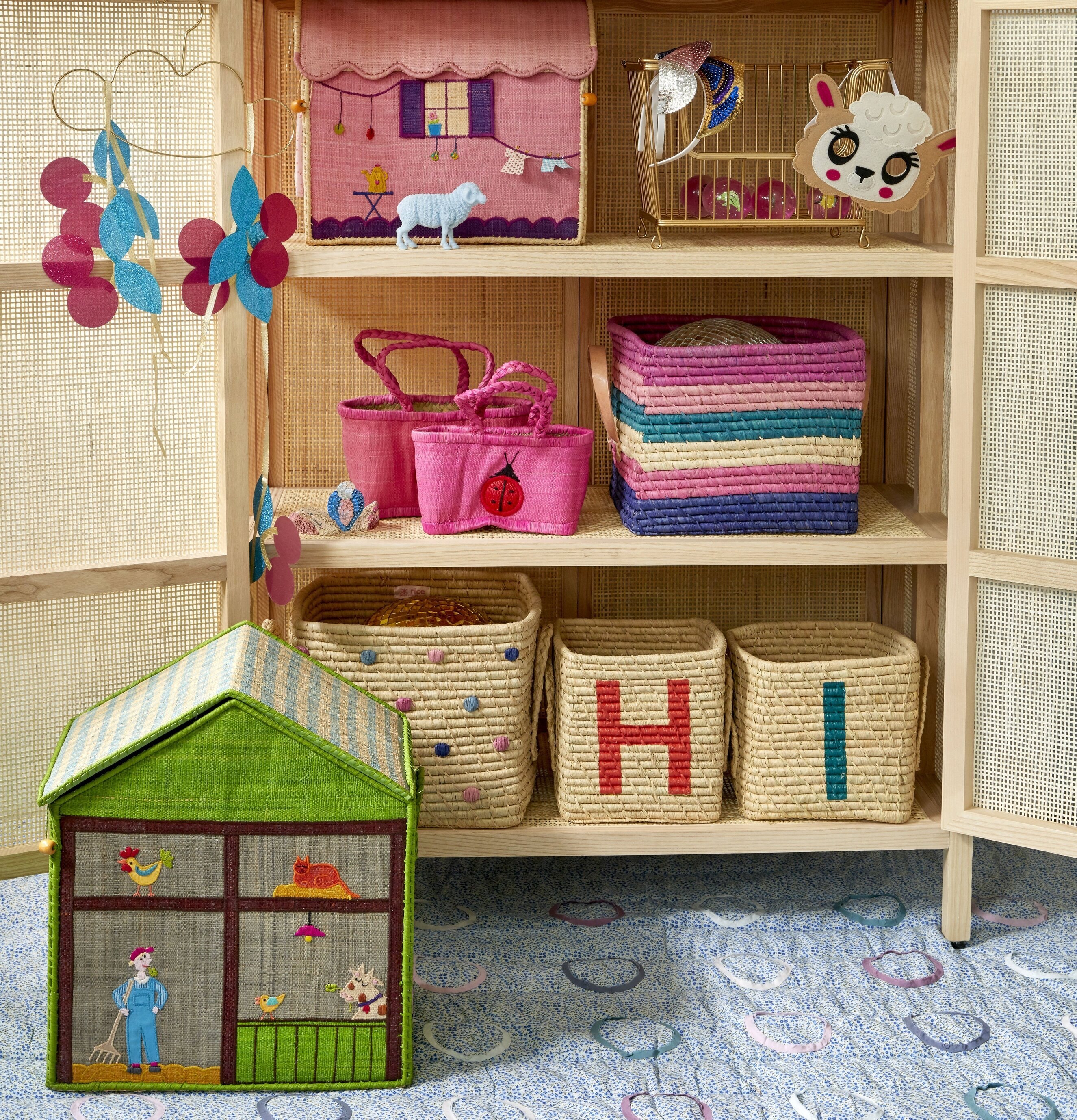 Bomullsfilt Small Flower Print Blue från Rice i hylla