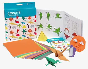 Bild av färgglatt origamiset med instruktioner