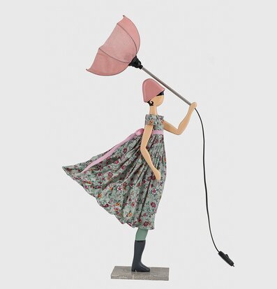 Foto av stilfull bordslampa med konstnärlig design