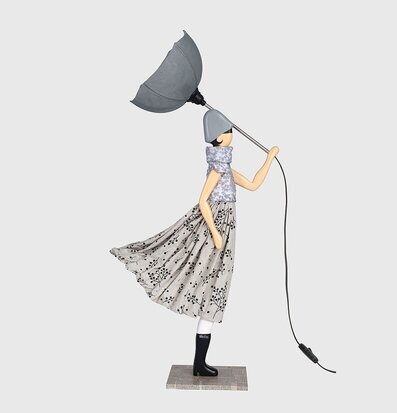 Bild av unik bordslampa som kombinerar konst och ljus