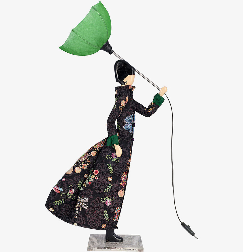 Bordslampa Medea från Skitso, kvinnlig figur med parasoll