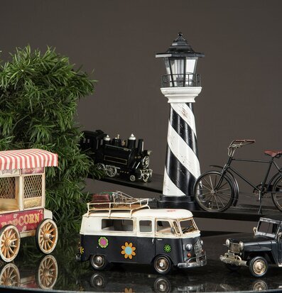 Bild av eklektiska dekorativa objekt och nostalgi