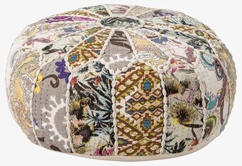 Bild av färgglad och detaljerad sittpuff för hemmet