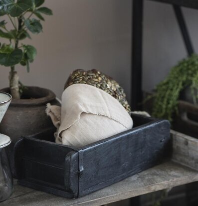 Bild av rustik inredning med murstensform och textil