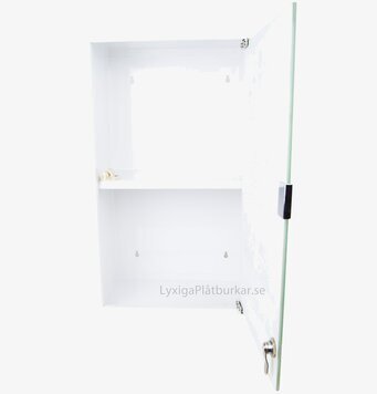 Bild av rött medicinskåp med rymlig och säker design