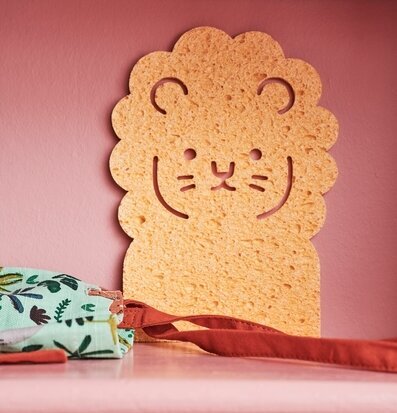 Bild av lejonformad svamp med harmonisk inredning