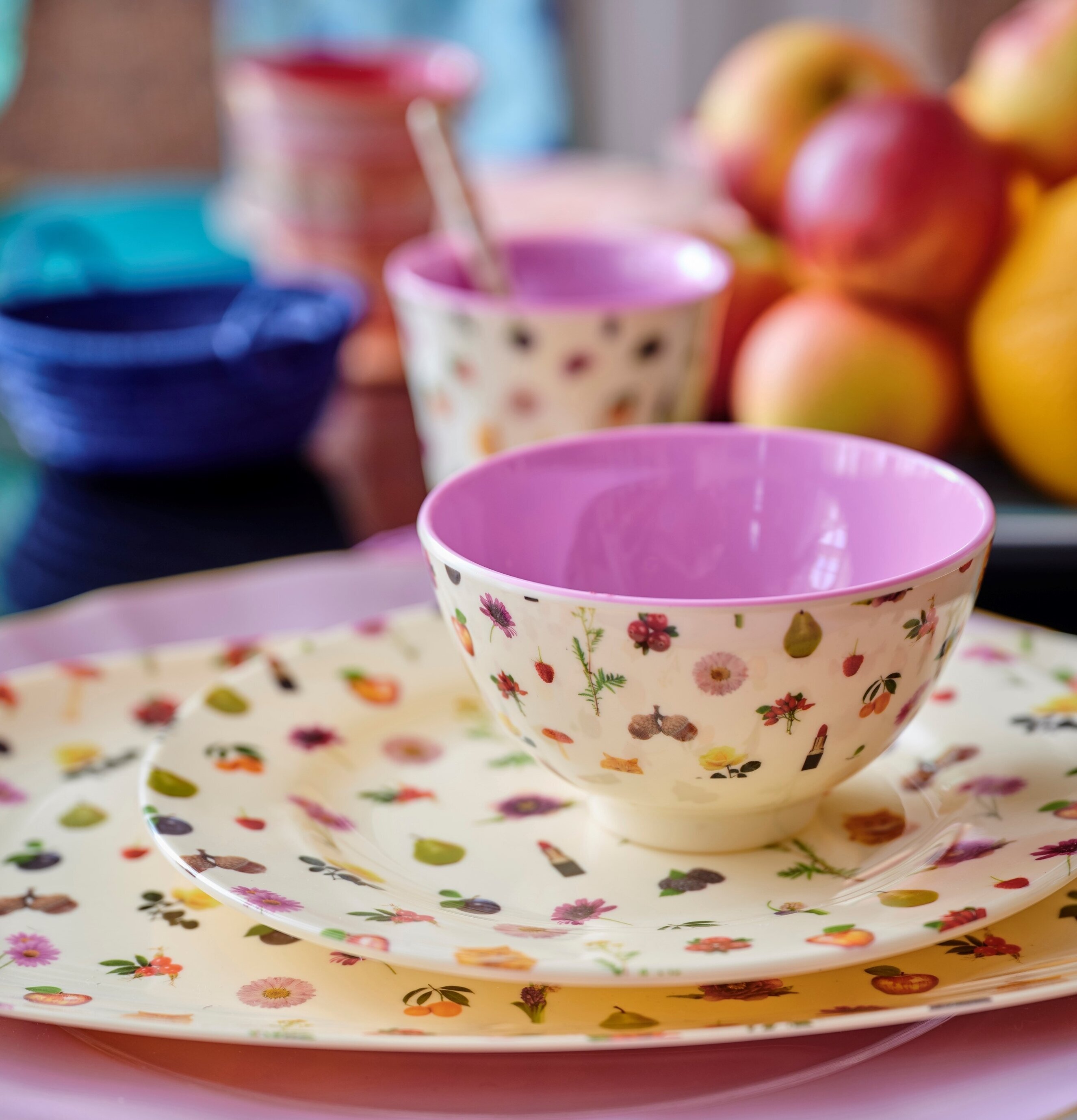 Mugg Lipstick Fall Print från Rice med höstinspirerad design