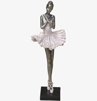 Bild av elegant balettdansös i klassisk skulpturkonst