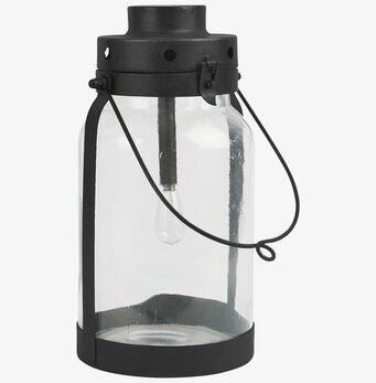 Bild av stilren svart metall lanterna med LED-ljus