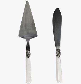 Foto av eleganta tårtbestick med antik pärlemordesign