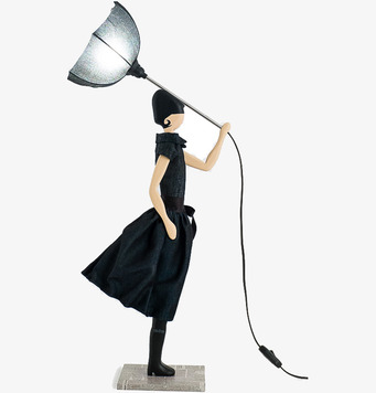 Bild av unik bordslampa med modern och kreativ design