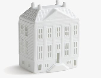 Bild av elegant ljuslykta med historisk design