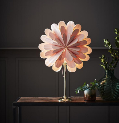 Foto av elegant inredningsdetalj med unik design