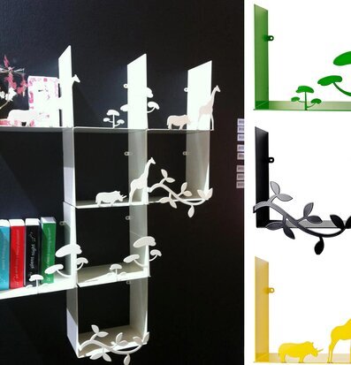 Bild av unik och dekorativ vägghylla med djurmotiv