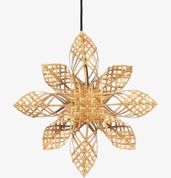 Bild av naturlig stjärndekoration med intrikata detaljer