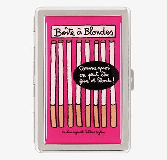 Bild av livfullt rosa cigarettetui med kreativ design