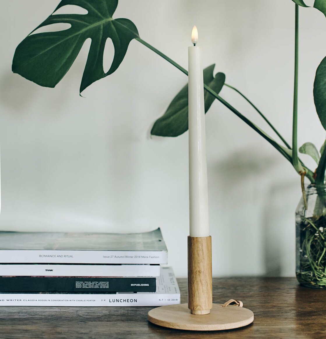 Uyuni Kronljus LED 2-Pack Ivory från Uyuni i elegant miljö