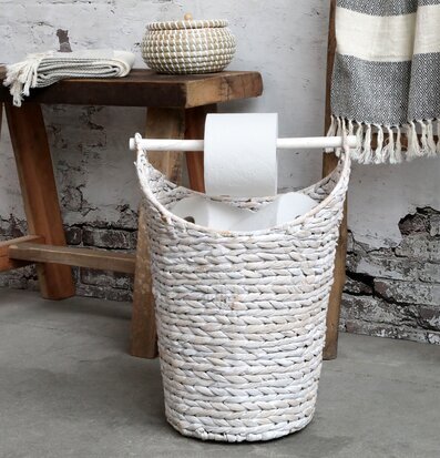 Bild av charmig inredning med rustik och modern stil