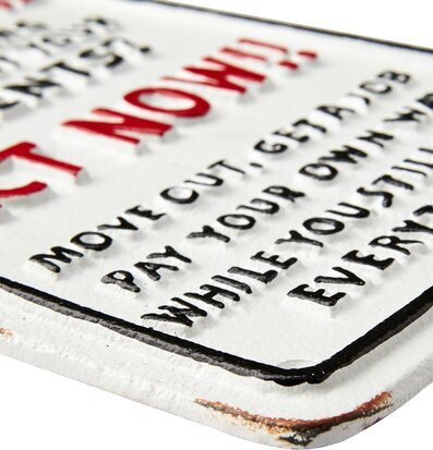 Bild av dekorativ skylt med upphöjd text och färger