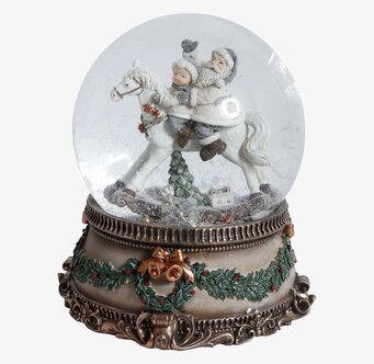 Bild av en nostalgisk snöglob med vinterscen