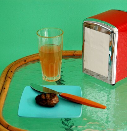 Foto av färgglad inredning med retro och modern stil