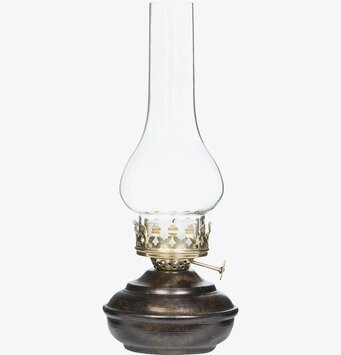 Bild av elegant ljuslykta med antik guldfinish